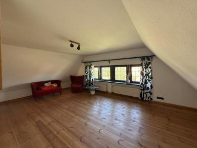 weiteres Zimmer OG